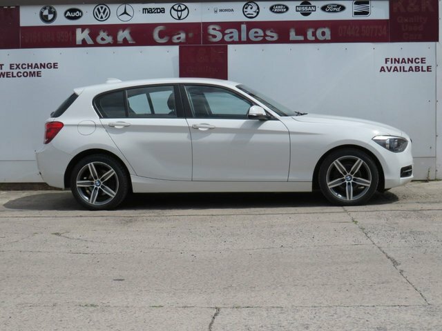 BMW 1 Series 2013 1.6 116I Sport Hatchback Eu White #3