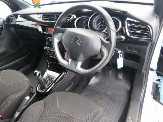 Citroen DS3 1.6 Thp Dsport Plus Euro 5 Yellow #9