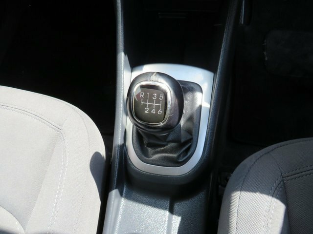 Kia RIO 1.25 2 Hatchback Silver #14