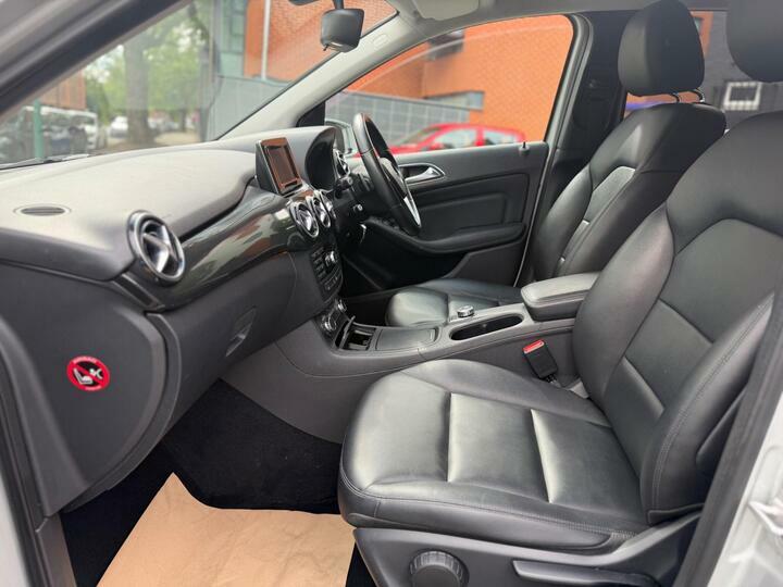 Mercedes-Benz B Class B180 Cdi Blueefficiency Sport White #29