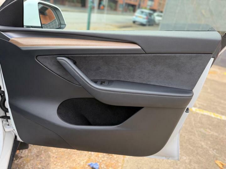Tesla Model Y Dual Motor Long Range 4Wde  #20