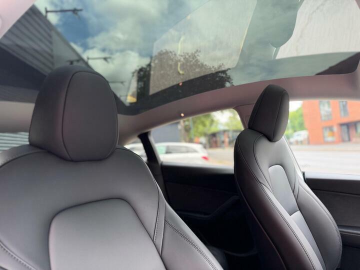 Tesla Model Y Dual Motor Long Range 4Wde  #24