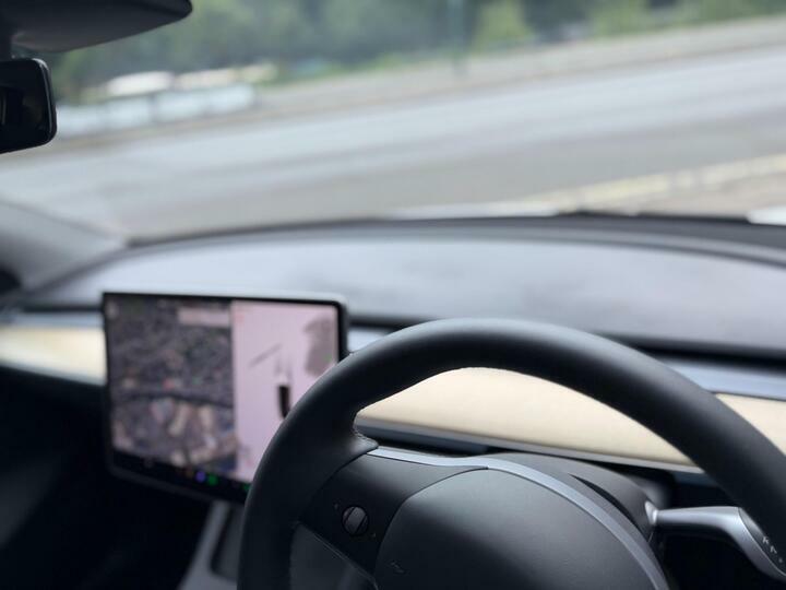 Tesla Model Y Suv Rwd 346 Ps Blue #37