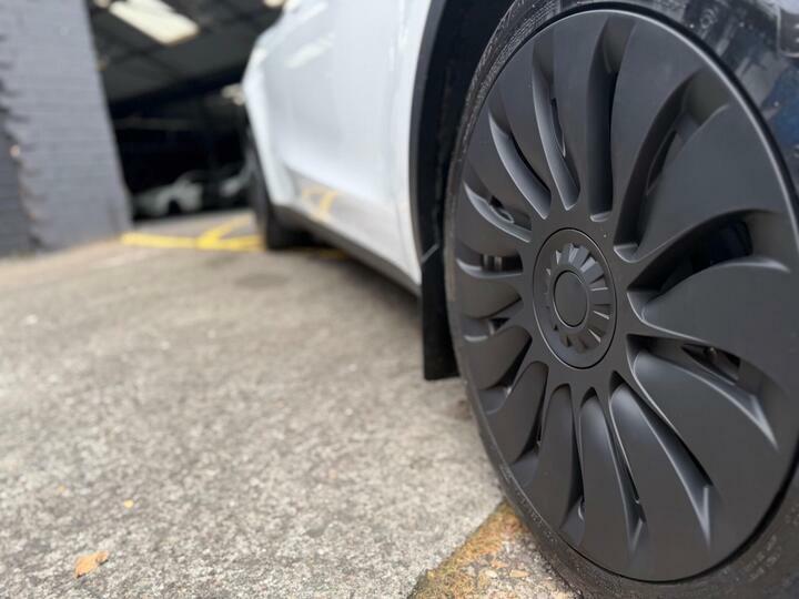 Tesla Model Y Suv Rwd 346 Ps Blue #18