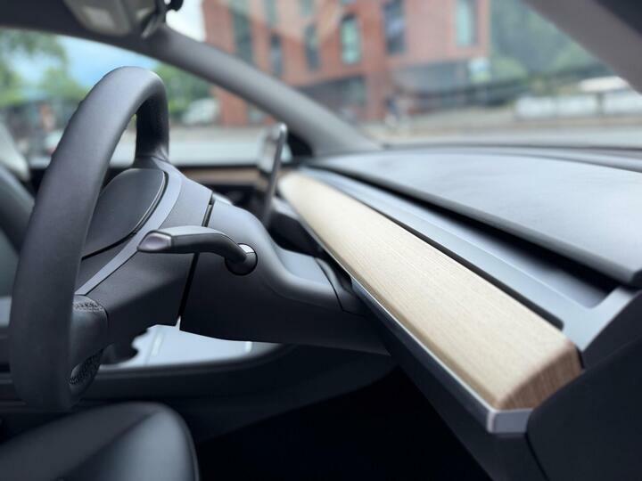 Tesla Model Y Suv Rwd 346 Ps Blue #22