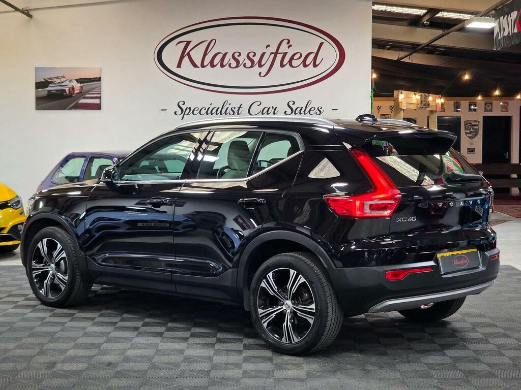 Volvo XC40 Suv 1.5 T3 Inscription Pro Euro 6 Ss DX70LSZ Black #2