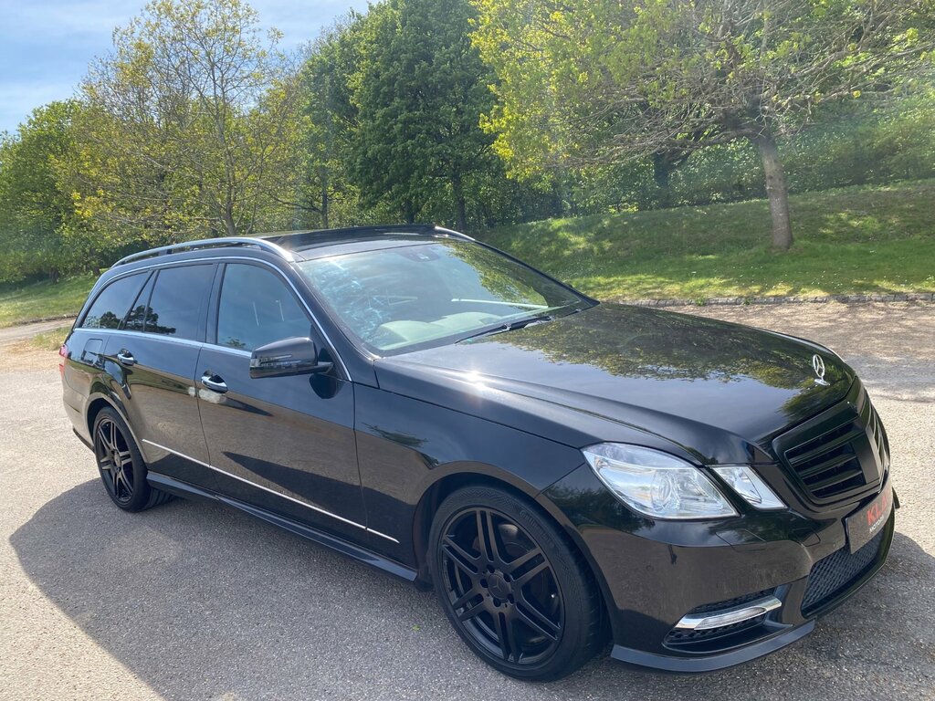 Mercedes-Benz E Class E350 Amg 3.5 V6 Cgi Blueefficiency 7G-troni Black #2