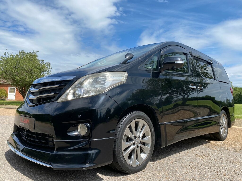 Toyota Alphard 2.4 7-Seater Mpv #9