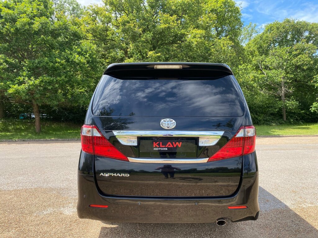 Toyota Alphard 2.4 7-Seater Mpv #15