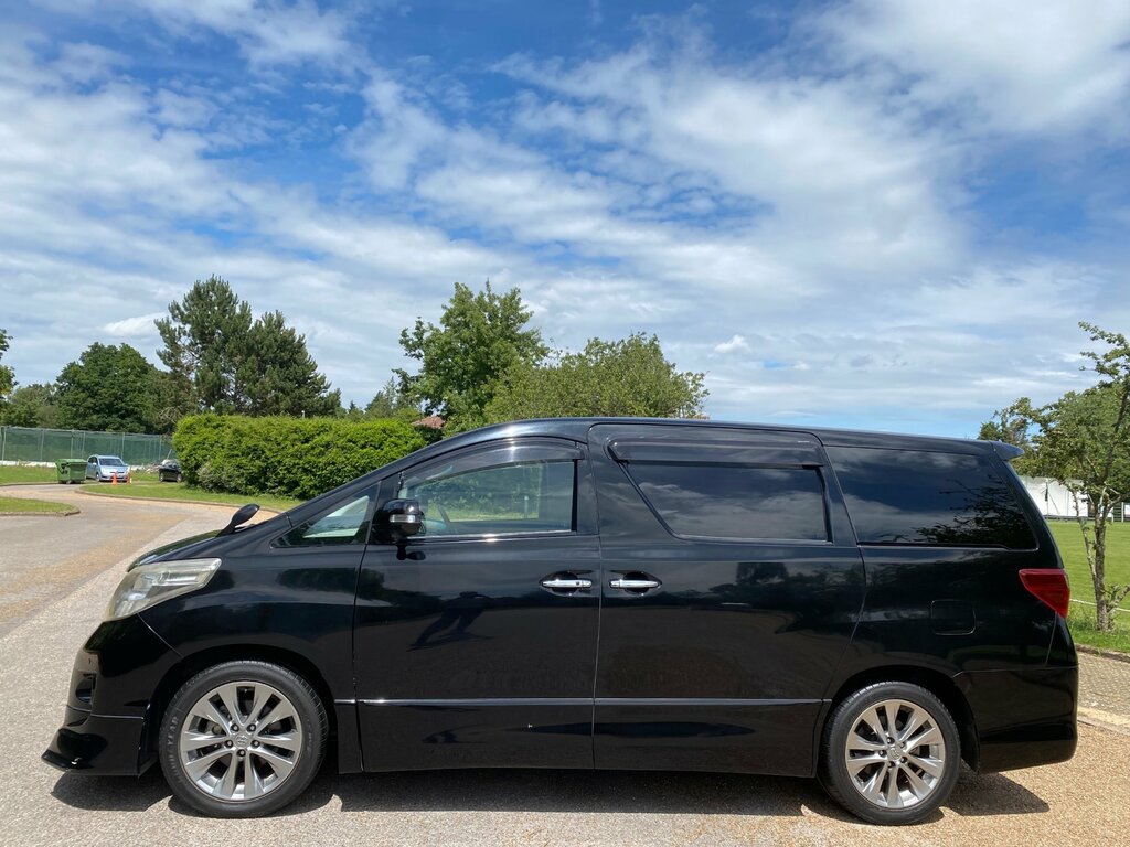 Toyota Alphard 2.4 7-Seater Mpv #11