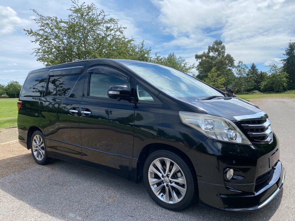 Toyota Alphard 2.4 7-Seater Mpv #3