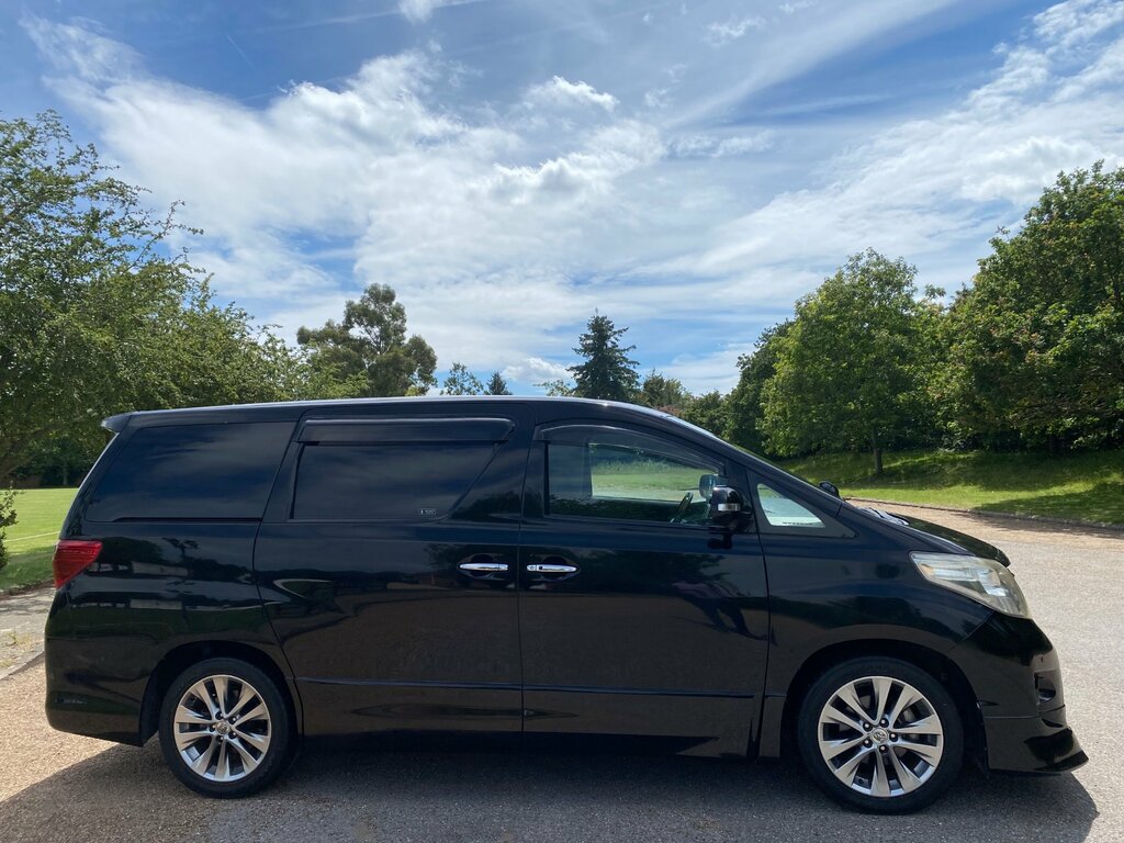 Toyota Alphard 2.4 7-Seater Mpv #4