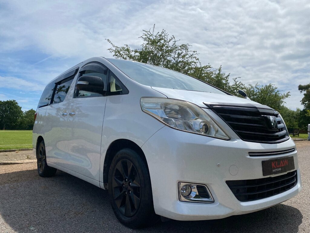 Toyota Alphard 240 G 2.4 8 Seats Mpv White #2