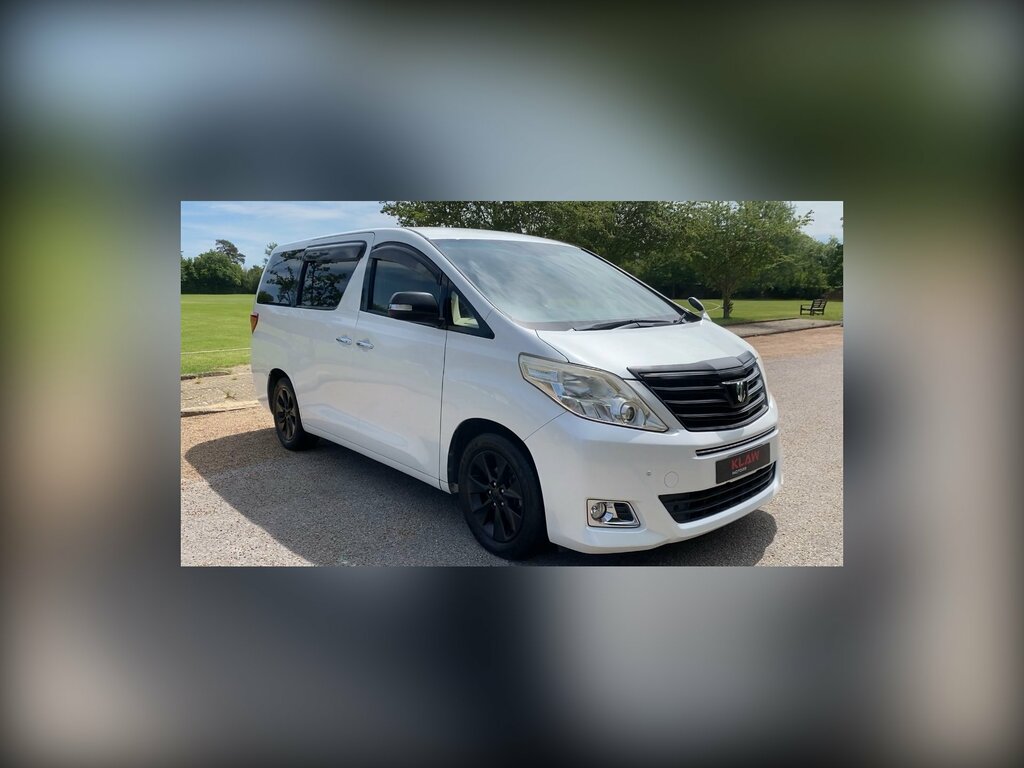 Toyota Alphard 240 G 2.4 8 Seats Mpv White
