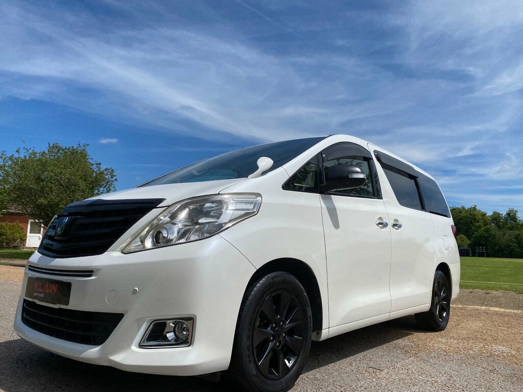 Toyota Alphard 240 G 2.4 8 Seats Mpv White #6
