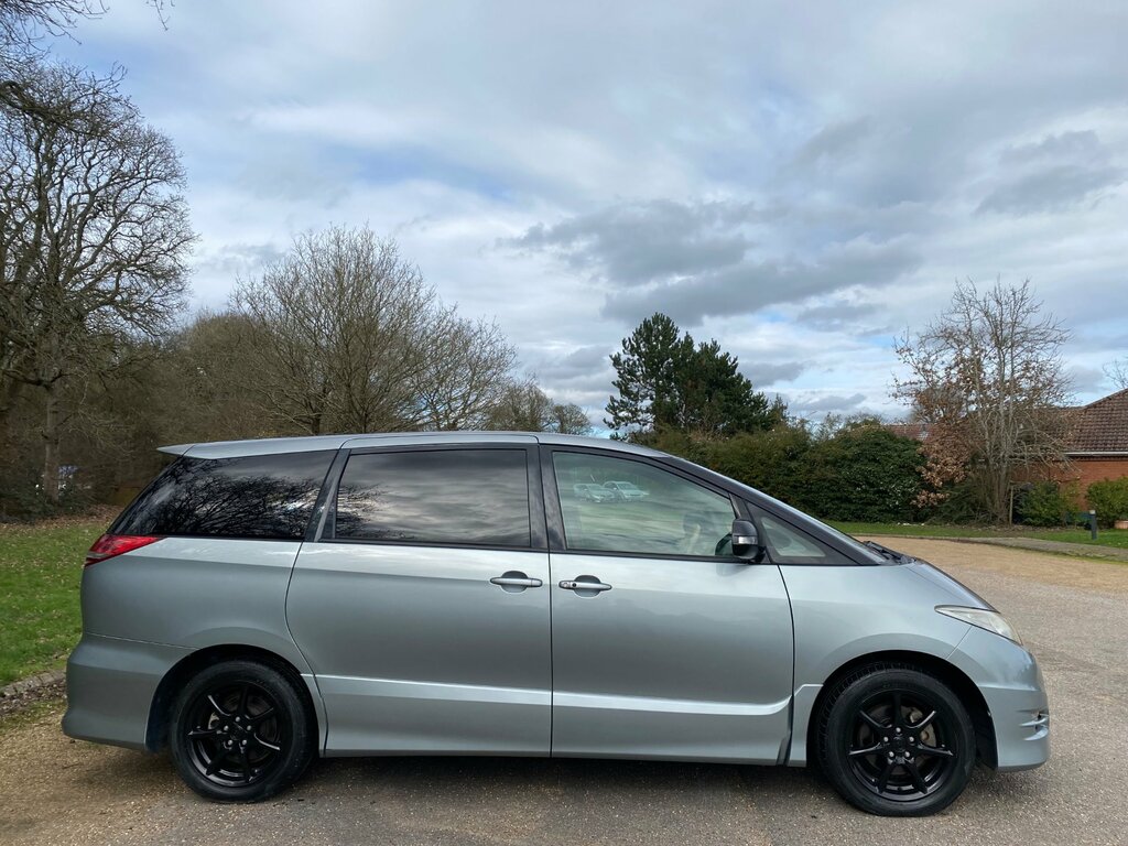 Toyota Estima Mpv Black #30
