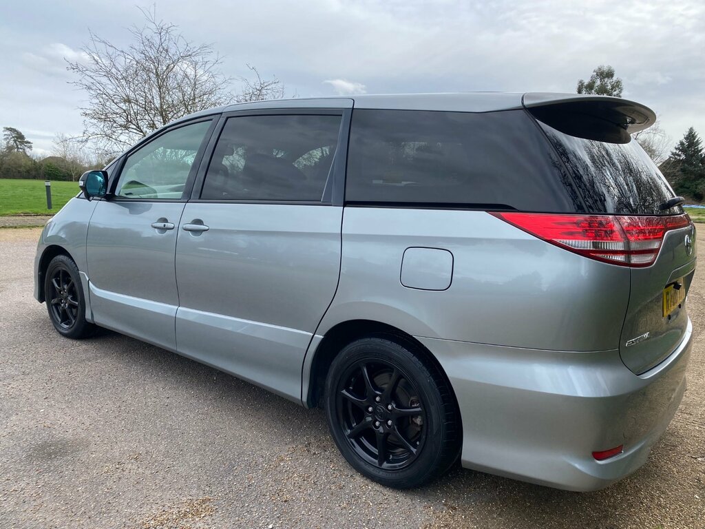 Toyota Estima Mpv Black #8