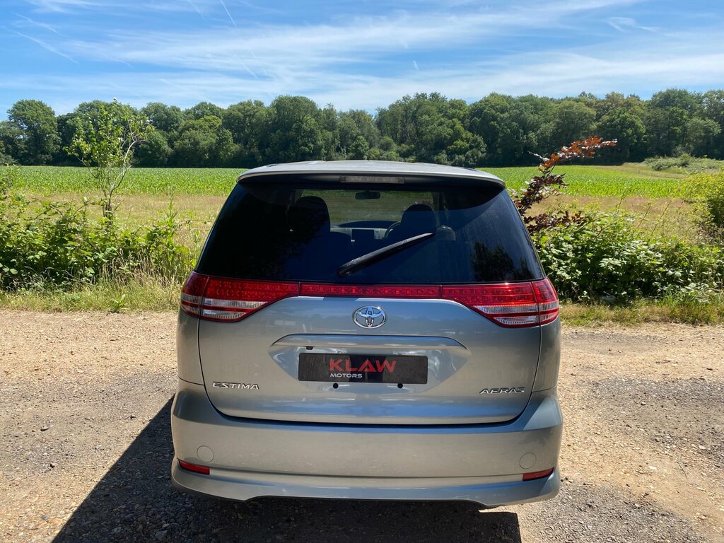 Toyota Estima Mpv Black #12