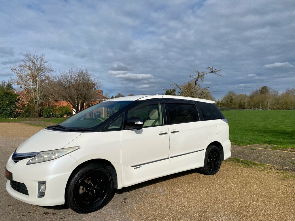 Toyota Estima 2.4 Hybrid X E Four Cvt 7 Seats Mpv White #6