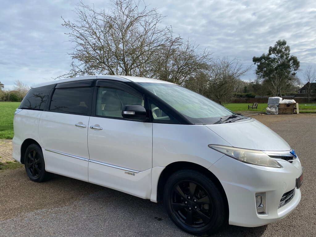 Toyota Estima 2.4 Hybrid X E Four Cvt 7 Seats Mpv White #2