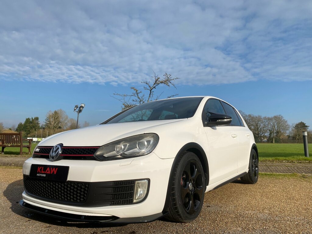 Volkswagen Golf 2.0 Tsi Dsg Euro 5 Hatchback White #3