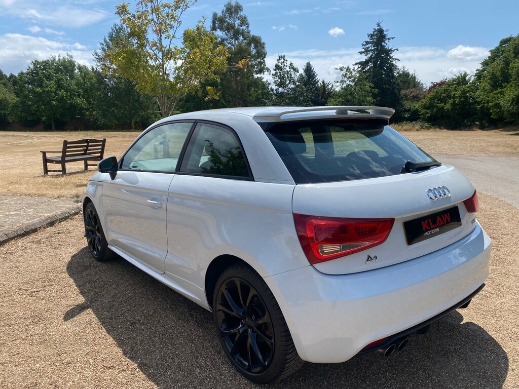Audi A1 1.4 Tfsi Sport S Tronic Euro 5 Ss RA62FYB White #4