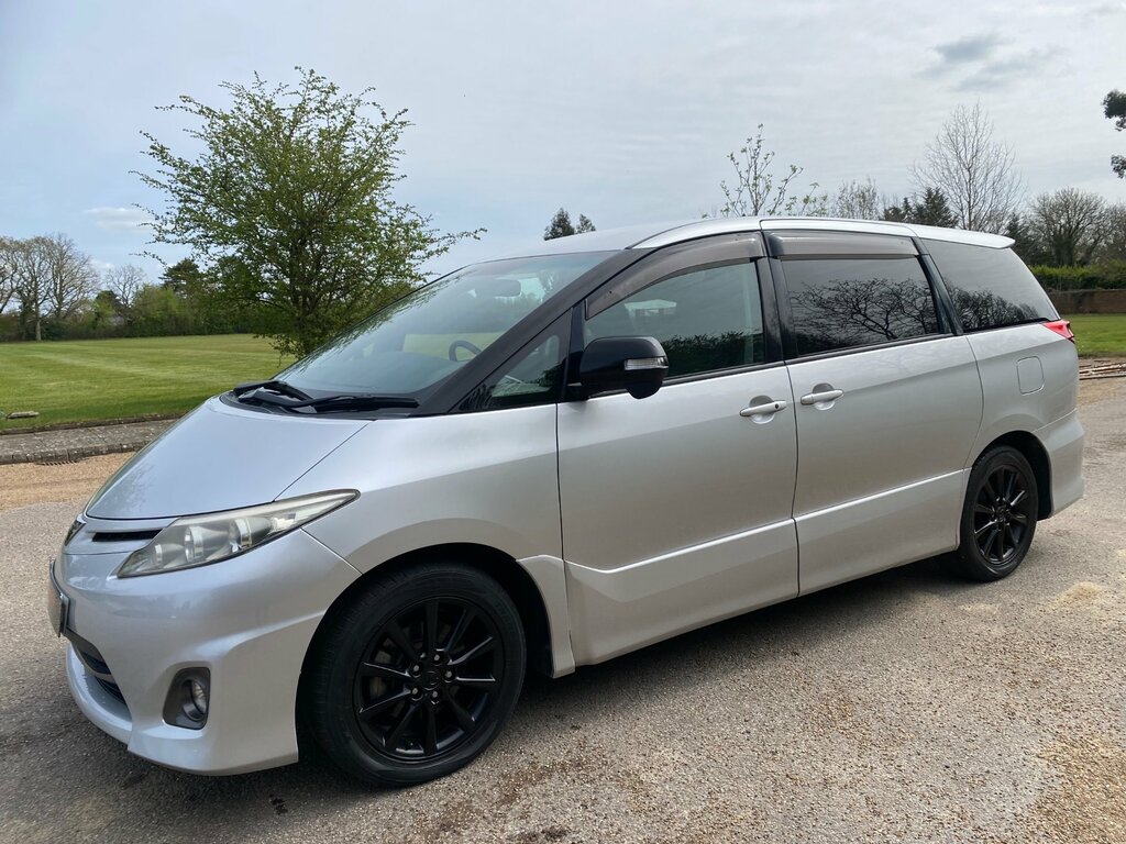 Toyota Estima Suv 200959 White #39