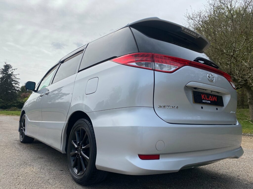 Toyota Estima Suv 200959 White #30