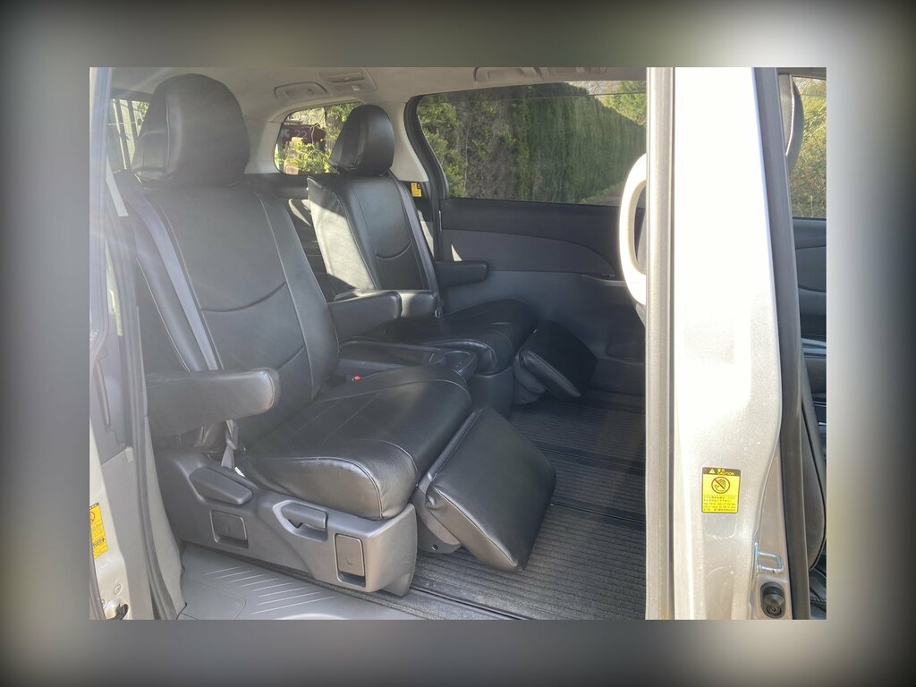 Toyota Estima Suv 200959 White #21