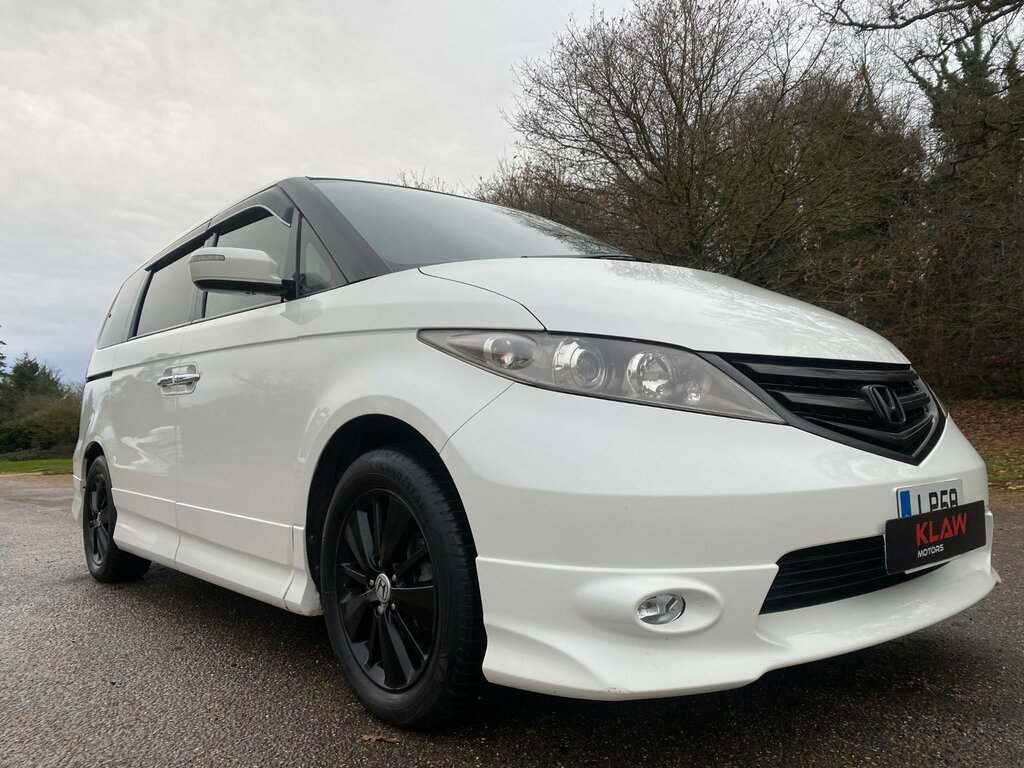 Honda Elysion 2.4 Type G Aero 8 Seats Mpv White #2