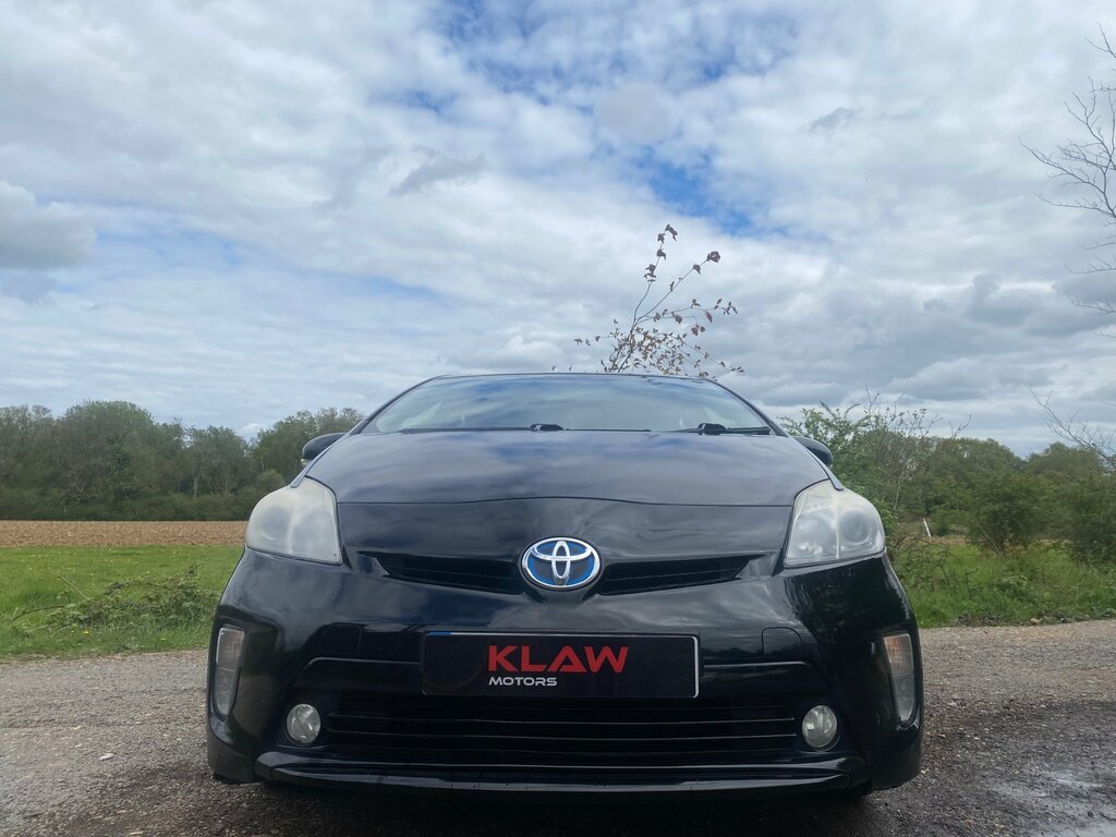 Toyota Prius 1.8 Vvt-h T3 Hatchback Hybrid Cvt Euro Black #3