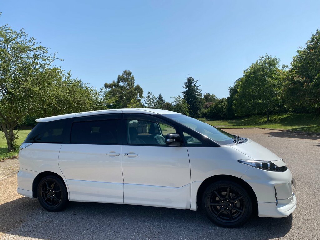 Toyota Estima 2.4 Aeras Leather Package Facelift 7 Sea White #5