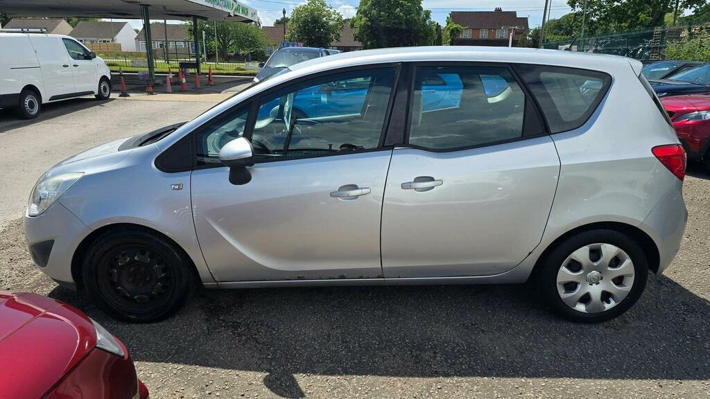 Vauxhall Meriva Mpv 1.4 16V Exclusiv Euro 5 201060 Silver #4