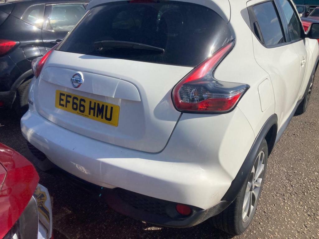 Nissan Juke Suv Black #8