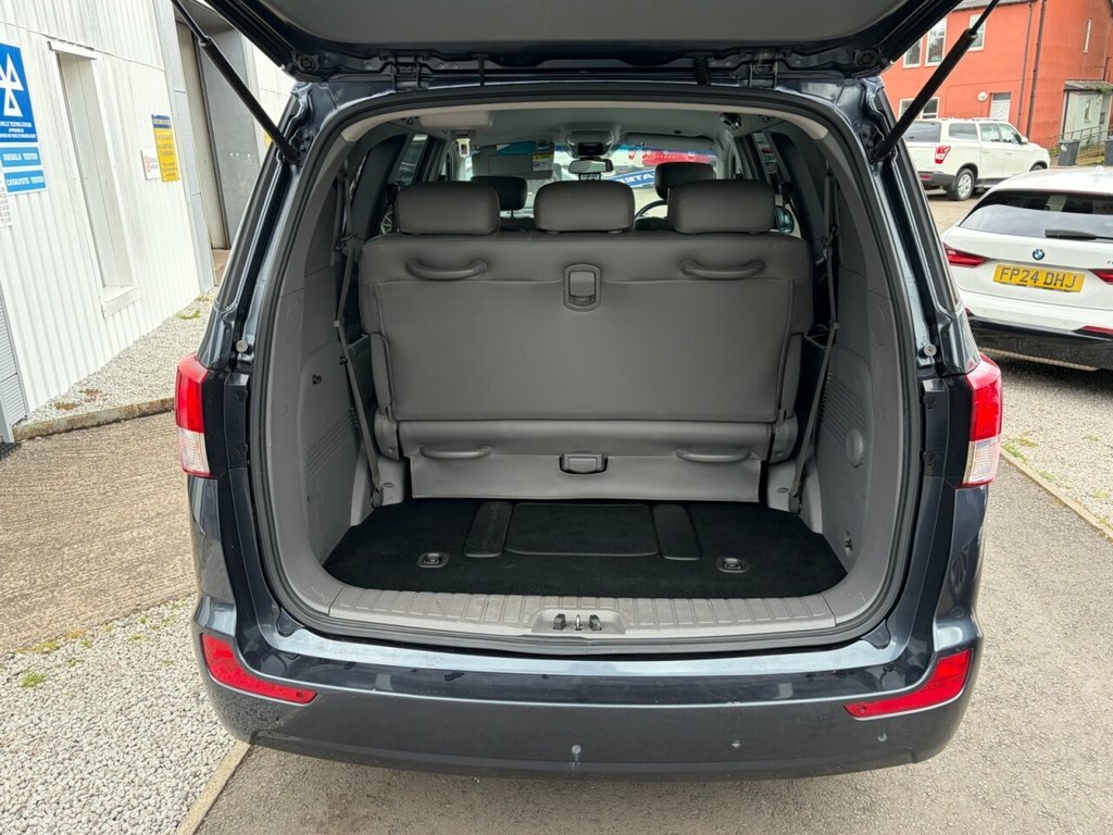 SsangYong Turismo Ex Red #10