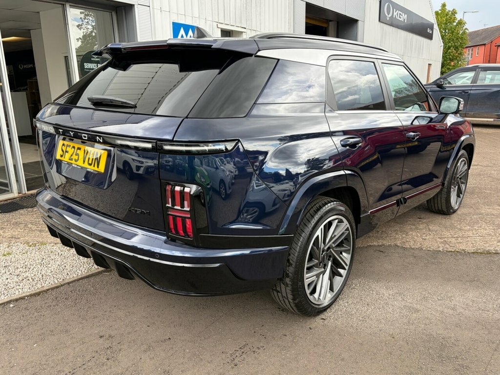 SsangYong Actyon K50 White #8
