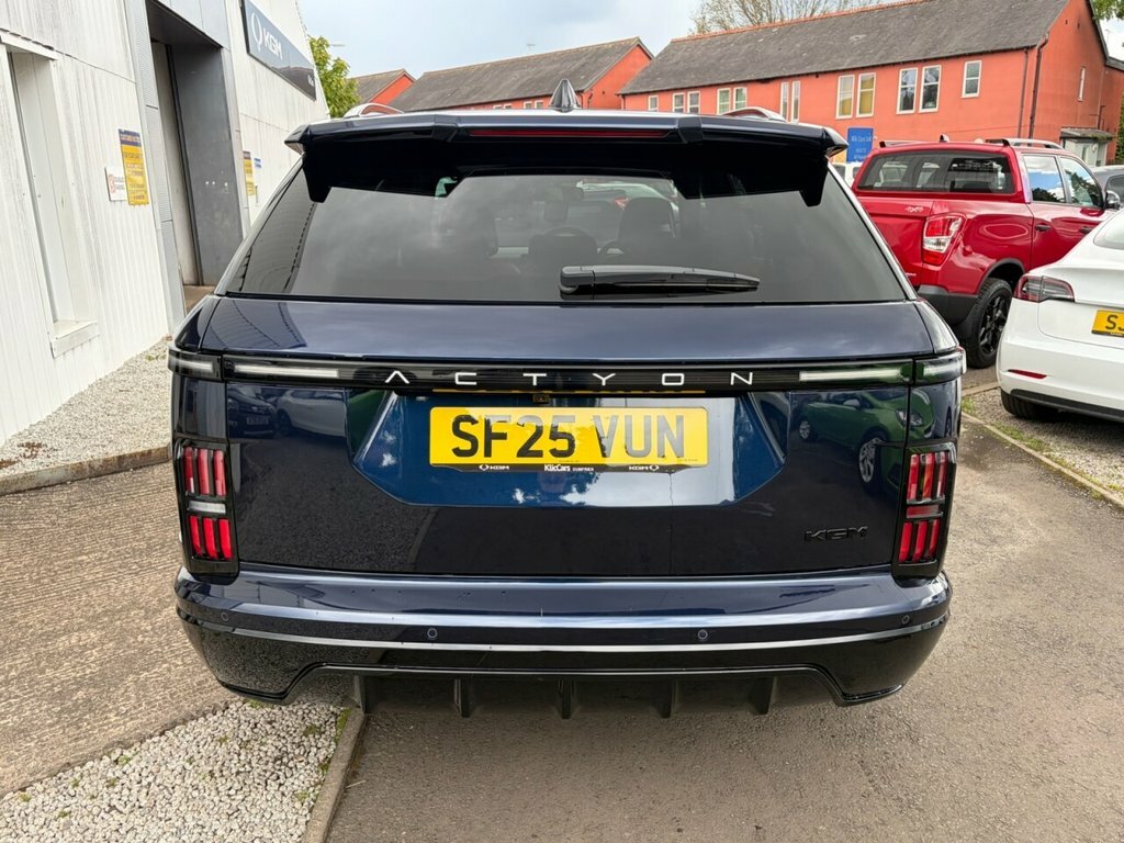 SsangYong Actyon K50 White #7