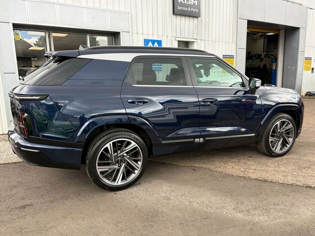 SsangYong Actyon K50 White #9