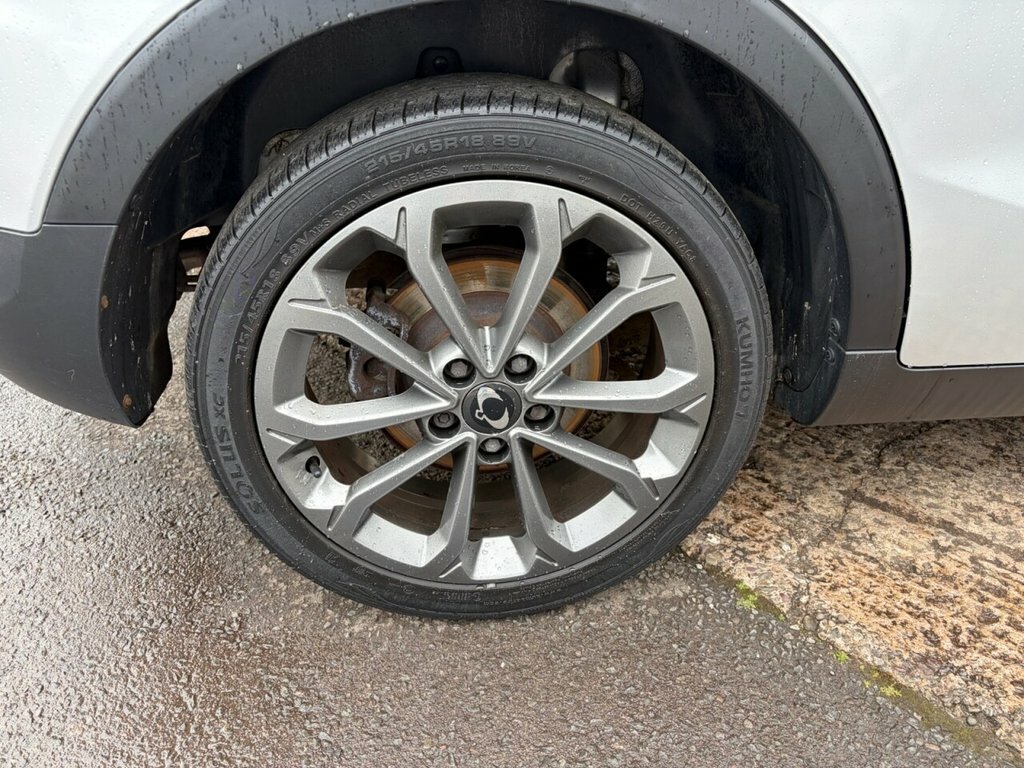 SsangYong Tivoli 1.6L Ultimate Silver #3