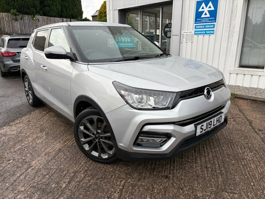 SsangYong Tivoli 1.6L Ultimate Silver