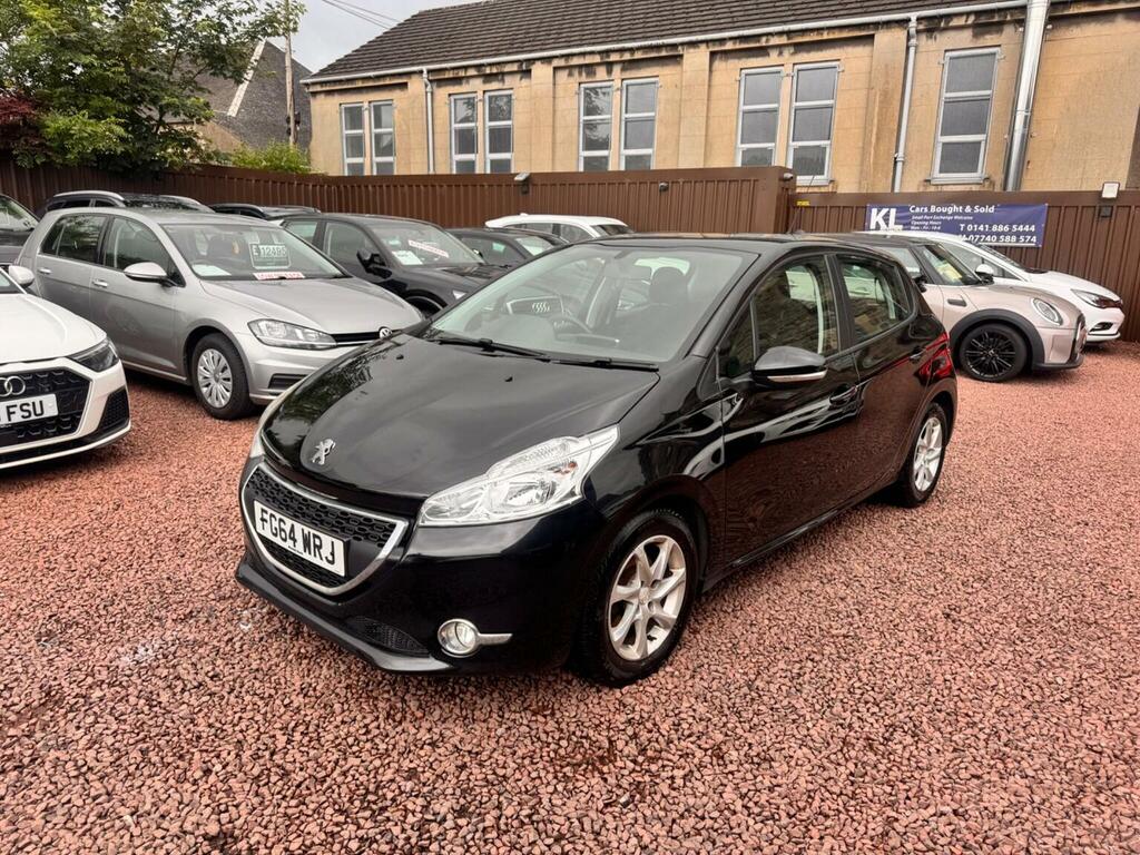 Peugeot 208 1.2 Vti Puretech Active Euro 5 Black #2