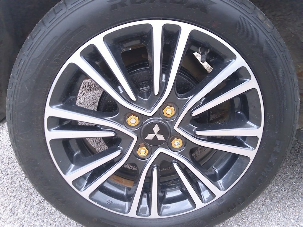 Mitsubishi Mirage Juro Grey #11