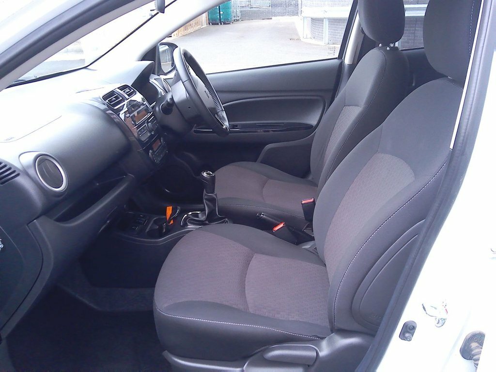 Mitsubishi Mirage 1.2L Juro White #5
