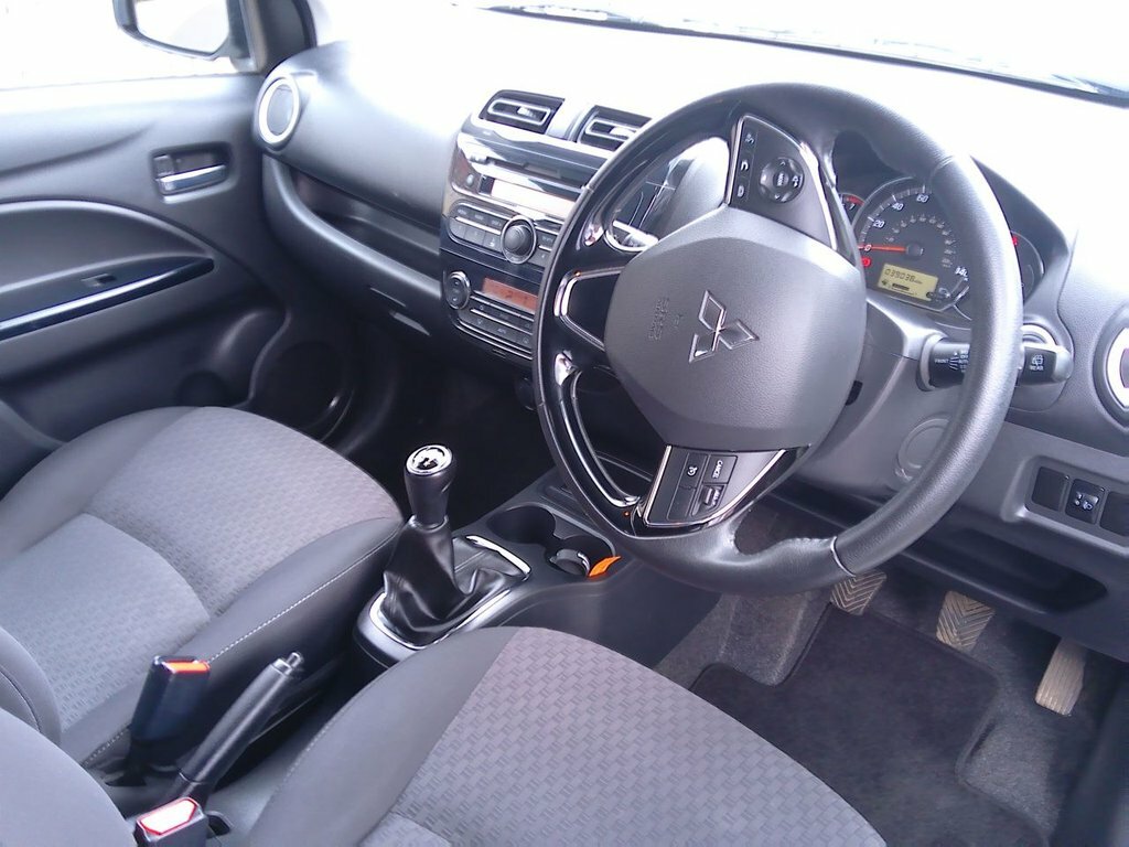 Mitsubishi Mirage 1.2L Juro White #6