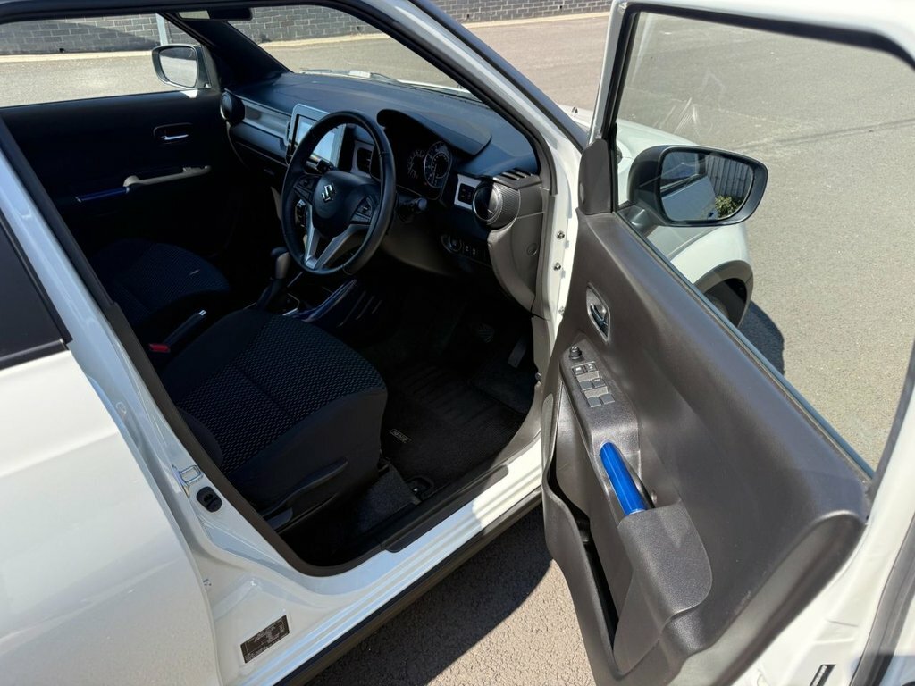 Suzuki Ignis 1.2L Sz5 White #5