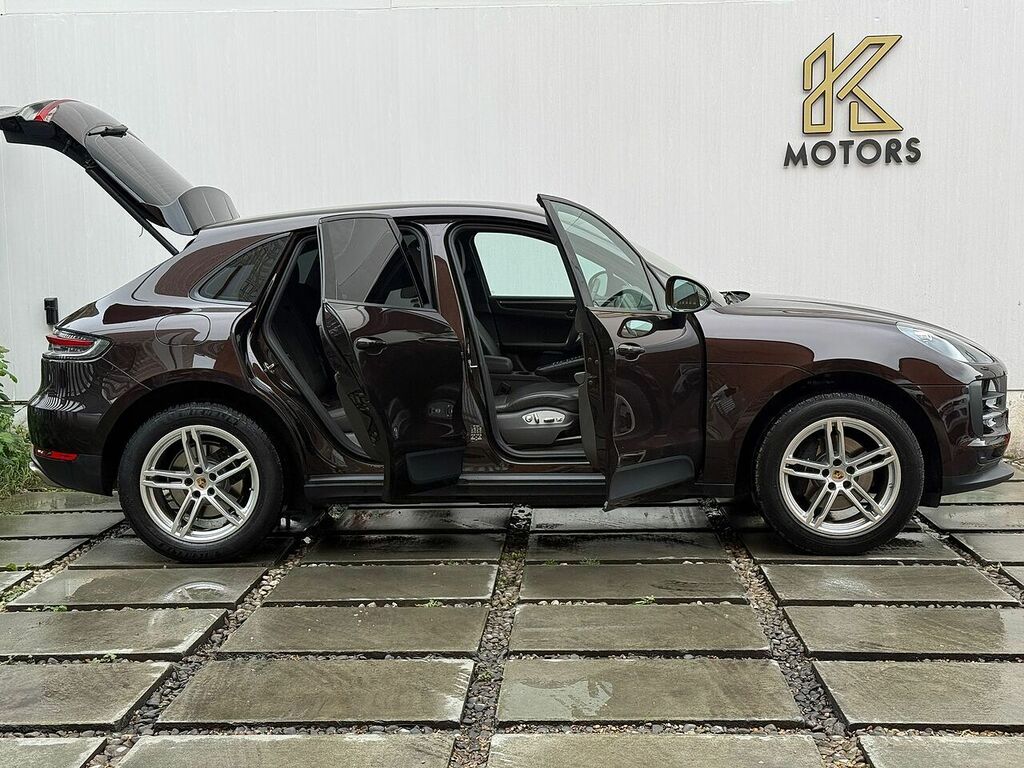 Porsche Macan 2.0T Suv Pdk 4Wd Euro 6 Ss 245 Ps Brown #4