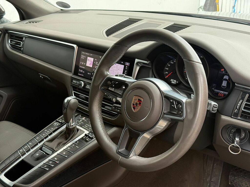 Porsche Macan 2.0T Suv Pdk 4Wd Euro 6 Ss 245 Ps Brown #5