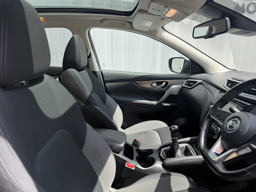 Nissan Qashqai Dig-t N-connecta BH19DJU Black #5
