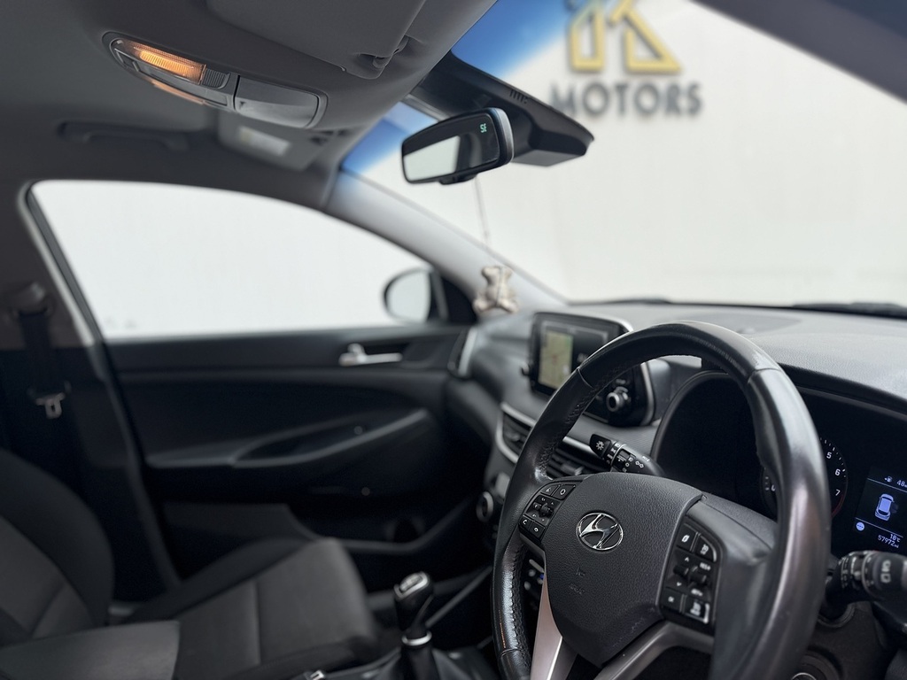 Hyundai Tucson 1.6 Gdi Se Nav Suv Euro 6 Ss CN19UEB Black #5