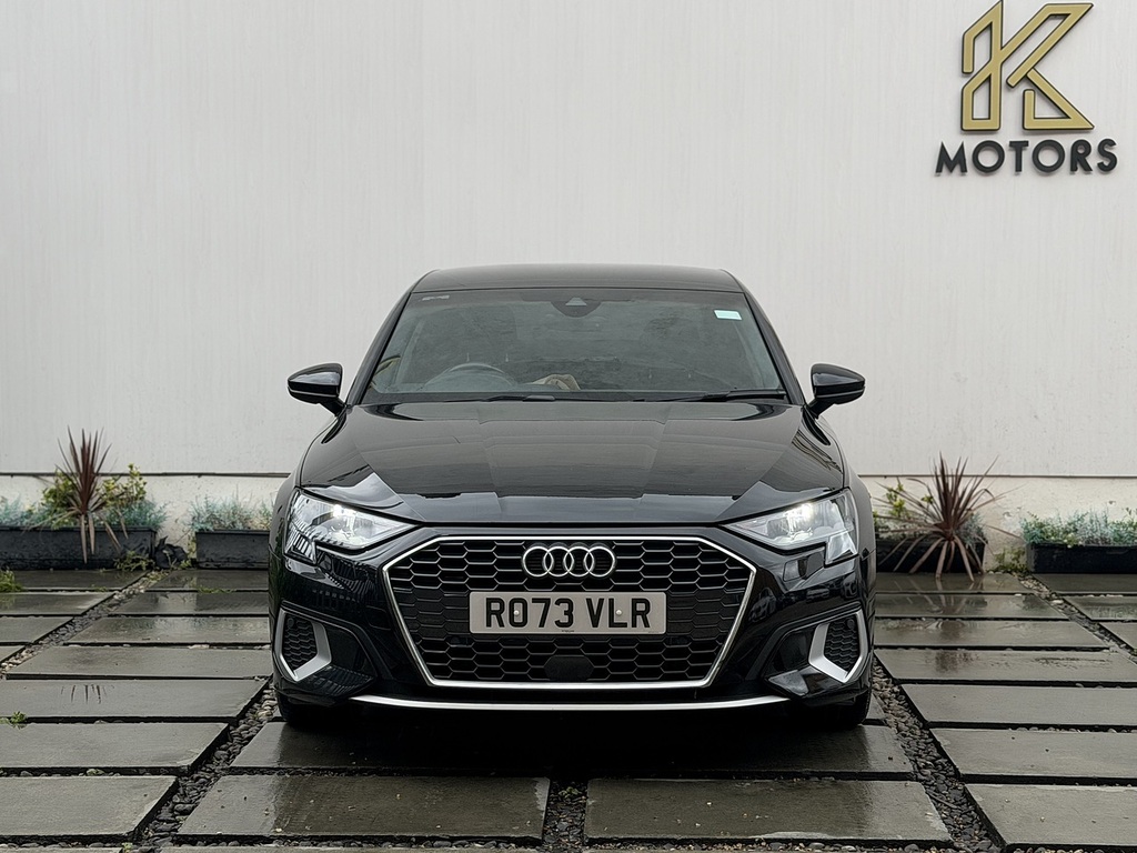 Audi A3 Tfsi Sport Black #2